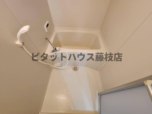 島田市井口アパート バス／シャワー