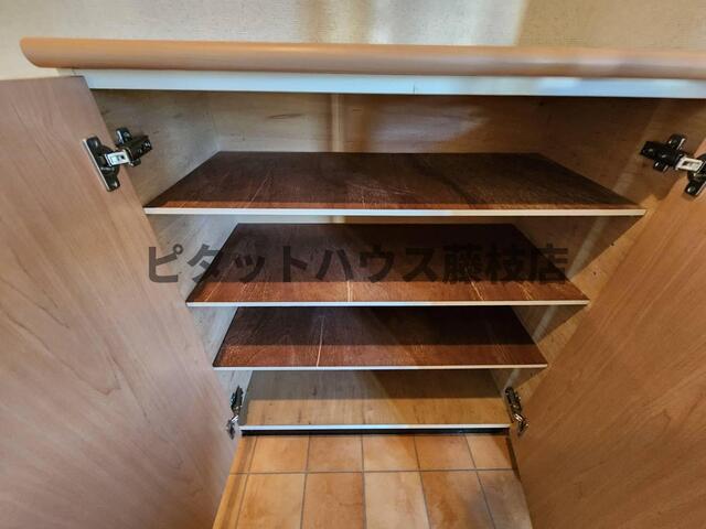 島田市井口アパート 収納