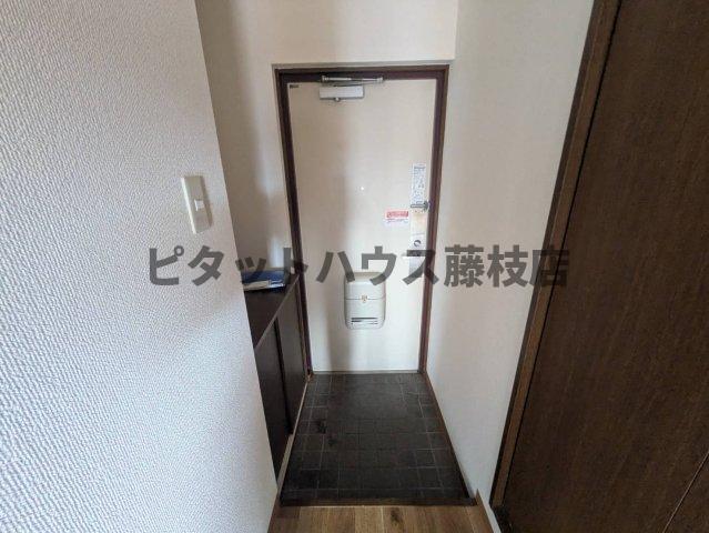 島田市旭マンション 玄関