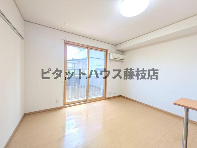 島田市道悦アパート リビング