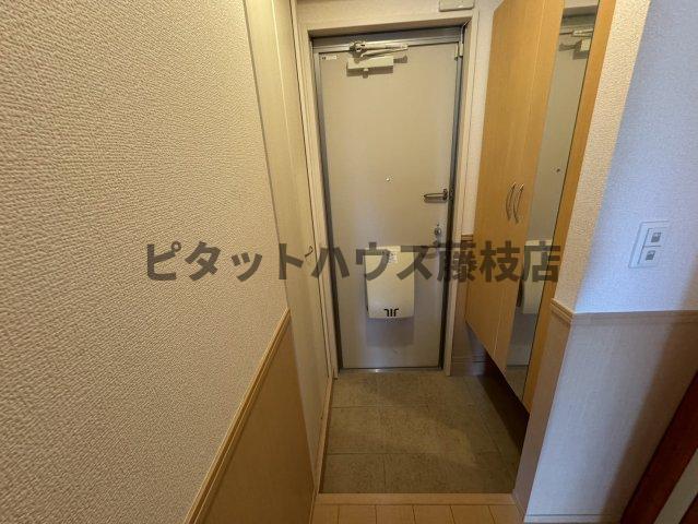島田市岸町アパート 玄関