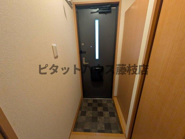 島田市道悦アパート 玄関