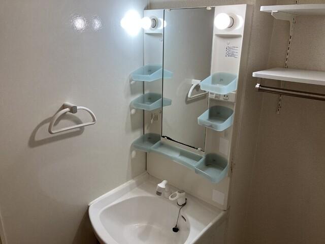 榛原郡吉田町片岡アパート 洗面