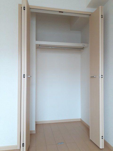 島田市旭アパート 収納
