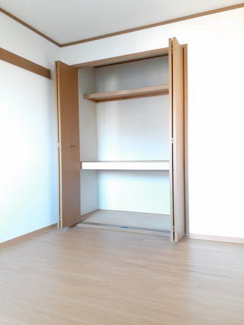 島田市旭アパート 収納