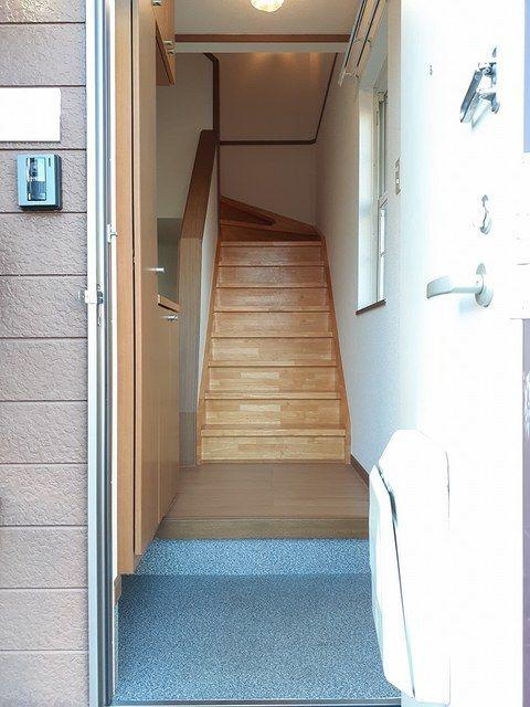 島田市旭アパート 玄関