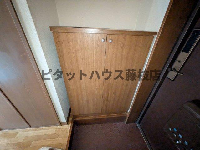 島田市横井マンション 玄関