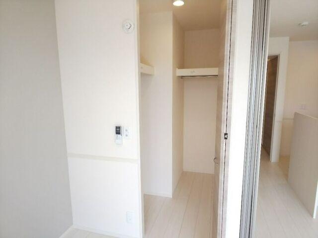 磐田市安久路アパート 収納