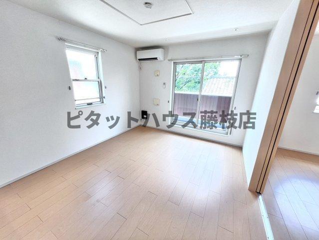 焼津市五ケ堀之内アパート 収納