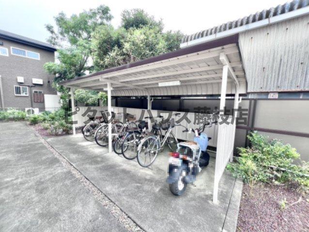 焼津市五ケ堀之内アパート バス／シャワー