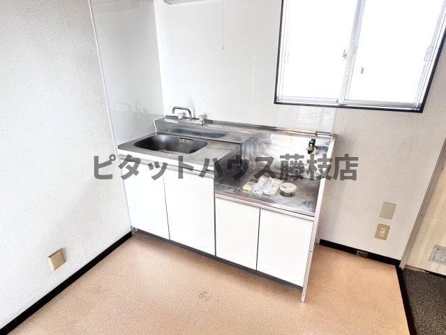 藤枝市高洲アパート キッチン