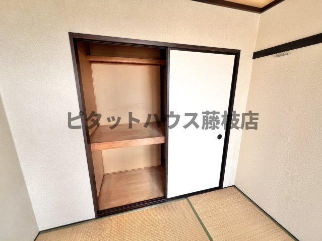 藤枝市高洲アパート 収納