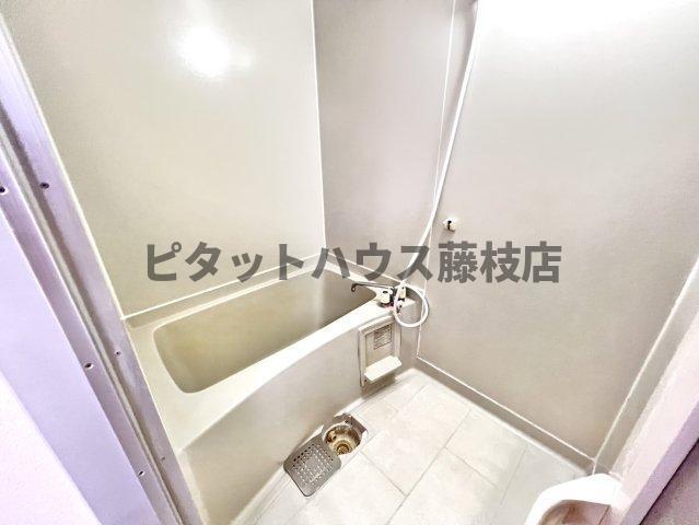 焼津市一色アパート バス／シャワー