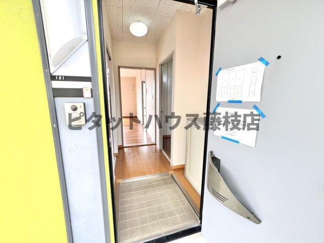 焼津市一色アパート 玄関