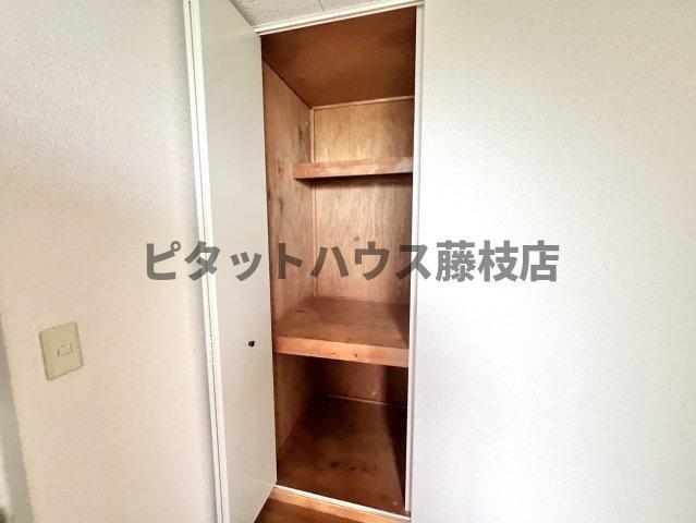 焼津市一色アパート 収納