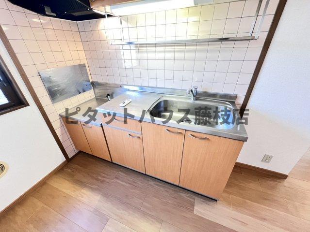 焼津市三ケ名アパート キッチン