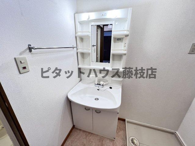 焼津市三ケ名アパート 洗面