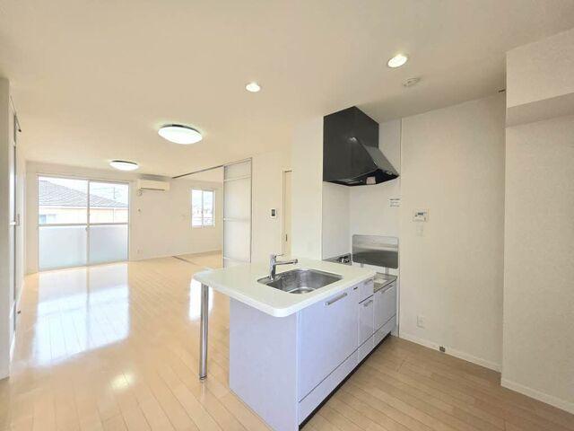 磐田市新貝アパート リビング