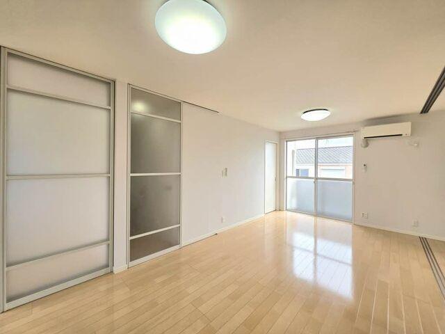 磐田市新貝アパート リビング