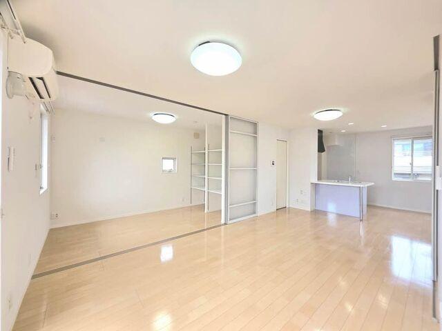 磐田市新貝アパート リビング