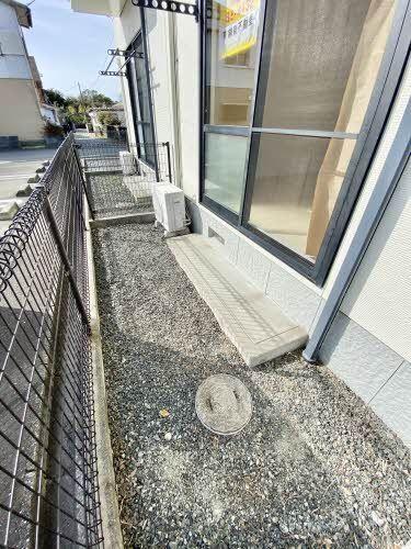 御前崎市池新田アパート 庭