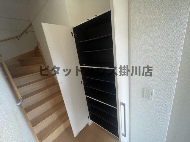 磐田市千手堂アパート 収納