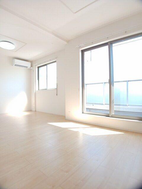掛川市家代アパート リビング
