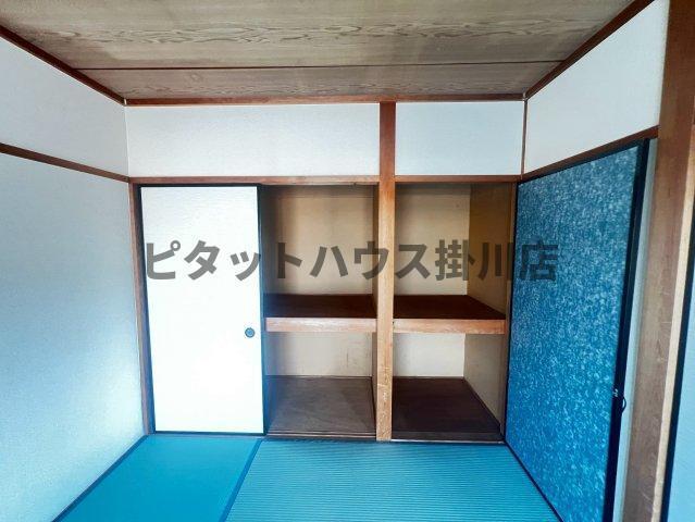 袋井市浅名アパート 収納