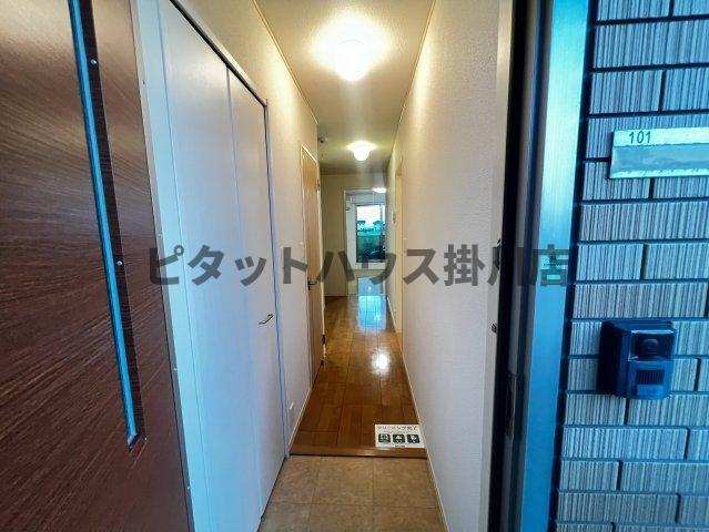 袋井市浅岡アパート 玄関