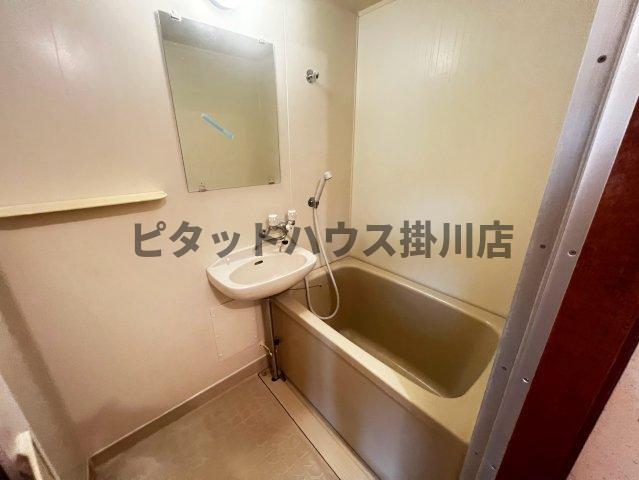 袋井市浅名アパート バス／シャワー