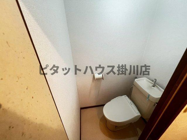 袋井市浅名アパート トイレ