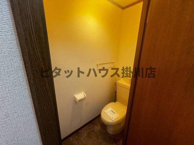 袋井市浅名アパート トイレ