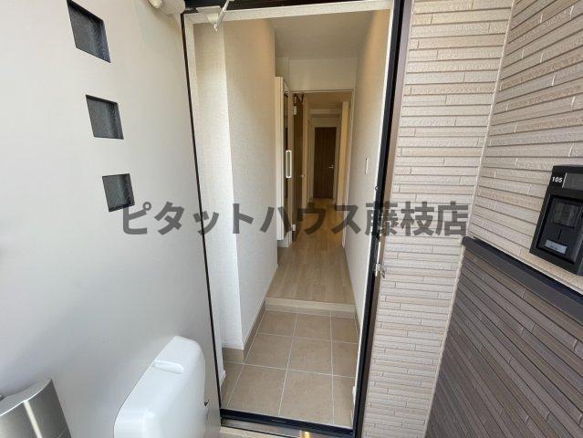 島田市細島アパート 玄関