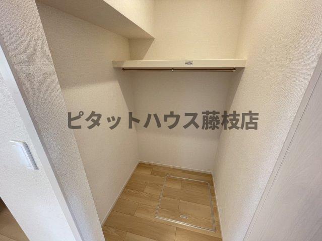 島田市細島アパート 収納