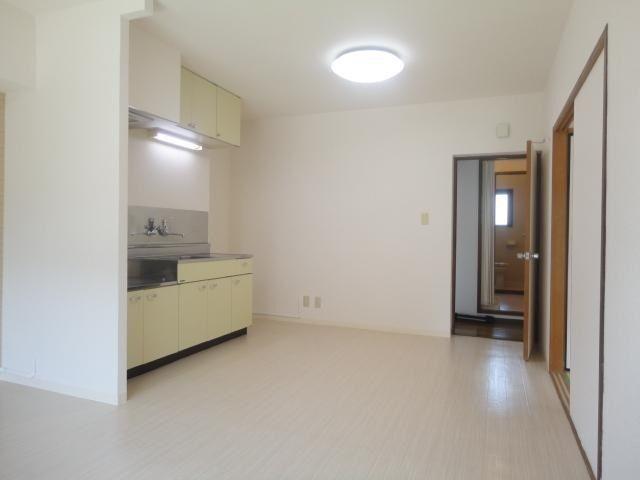 藤枝市高柳マンション リビング