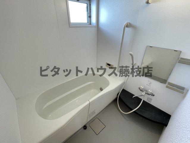 焼津市小柳津アパート バス／シャワー