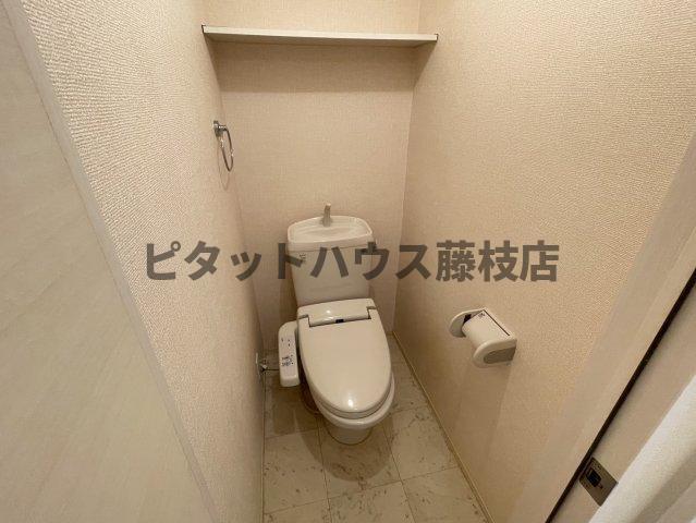 焼津市小柳津アパート トイレ