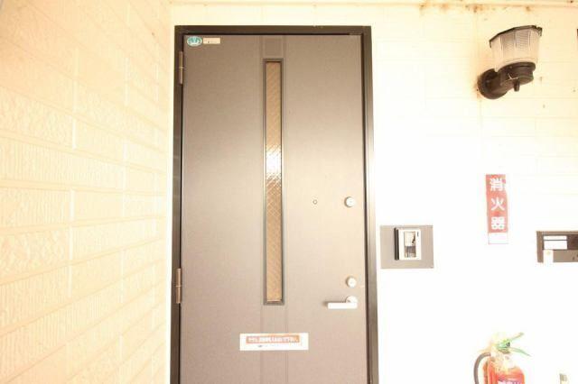 焼津市柳新屋アパート 玄関