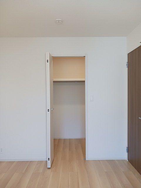 袋井市山科アパート 収納