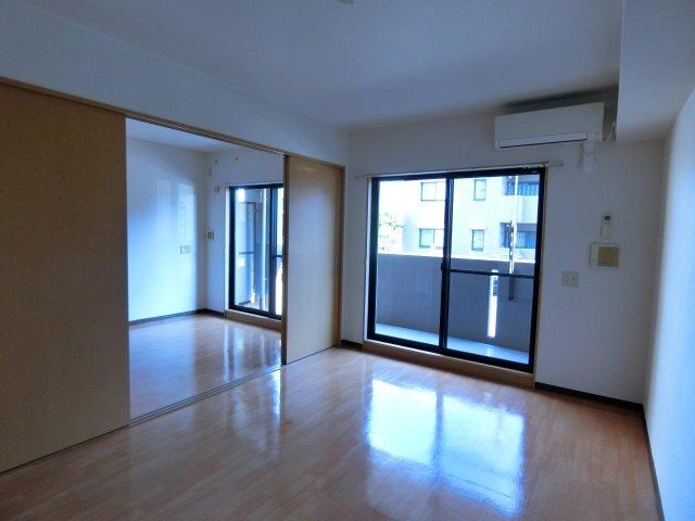 掛川市高御所マンション リビング