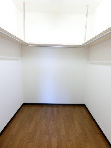 掛川市高御所マンション 収納