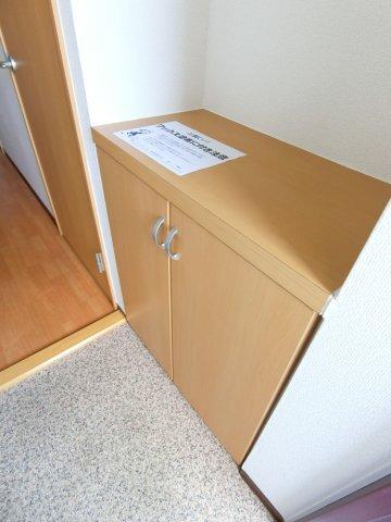 掛川市高御所マンション 玄関