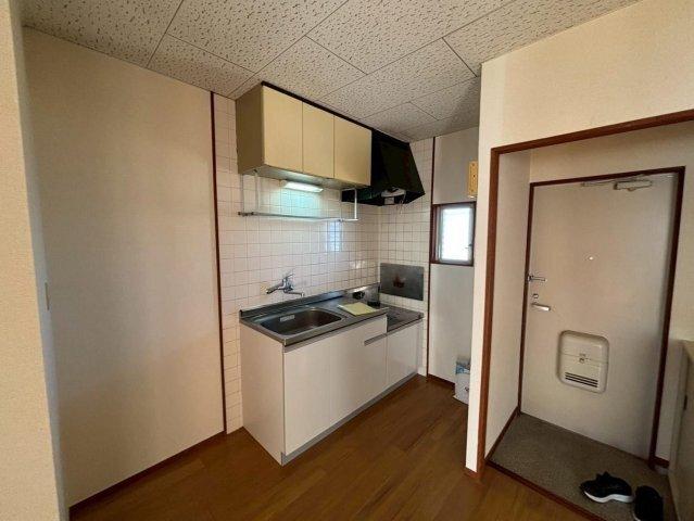 掛川市下垂木アパート キッチン
