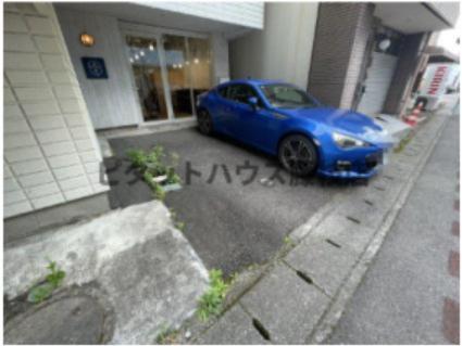 焼津市栄町アパート 駐車場