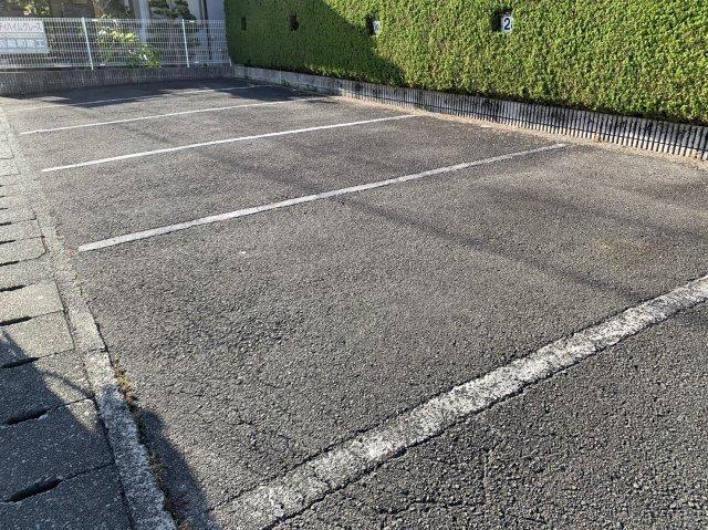 焼津市駅北アパート 駐車場