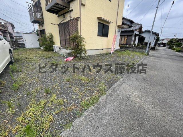 藤枝市高岡アパート 駐車場