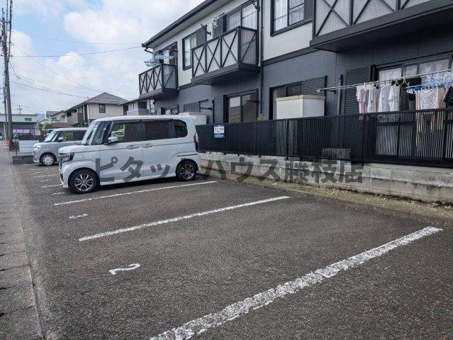 藤枝市瀬古アパート 駐車場