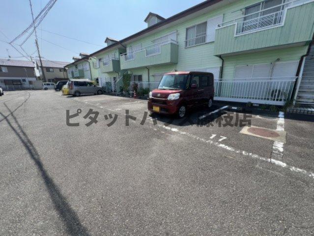 焼津市柳新屋アパート 駐車場