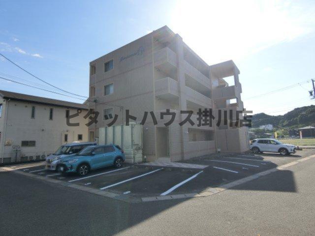 菊川市加茂マンション 外観