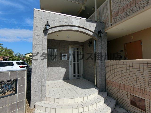 菊川市加茂マンション エントランス